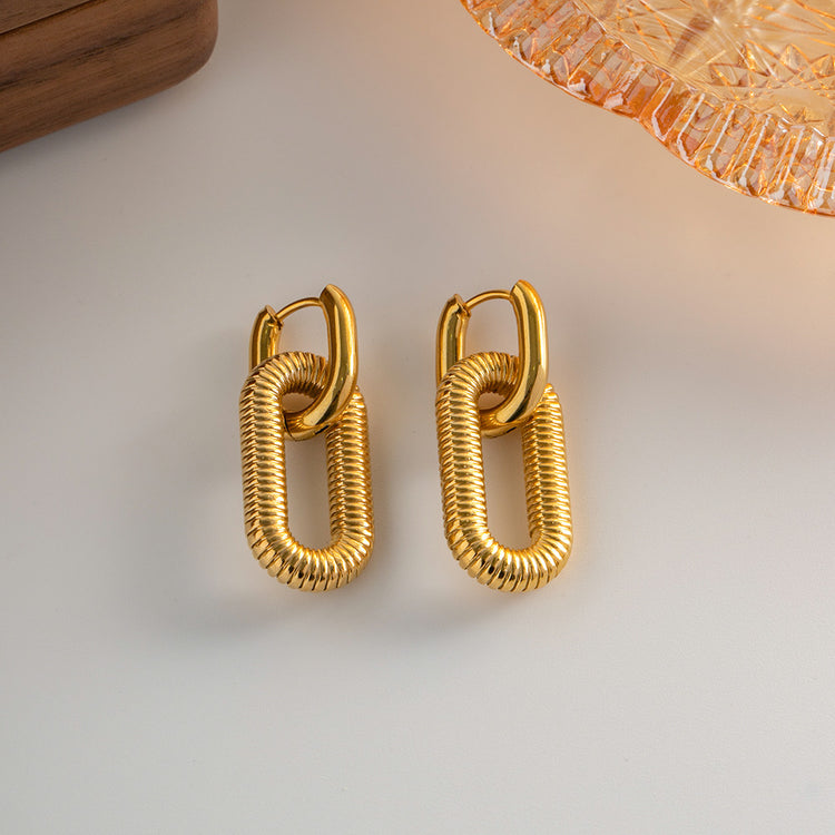 Earings
