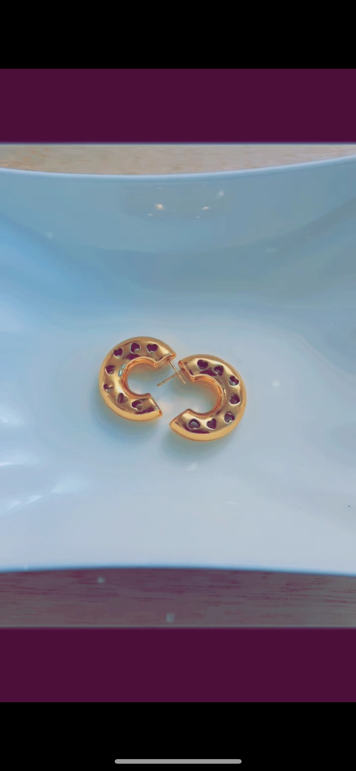 Chunky C type Earings