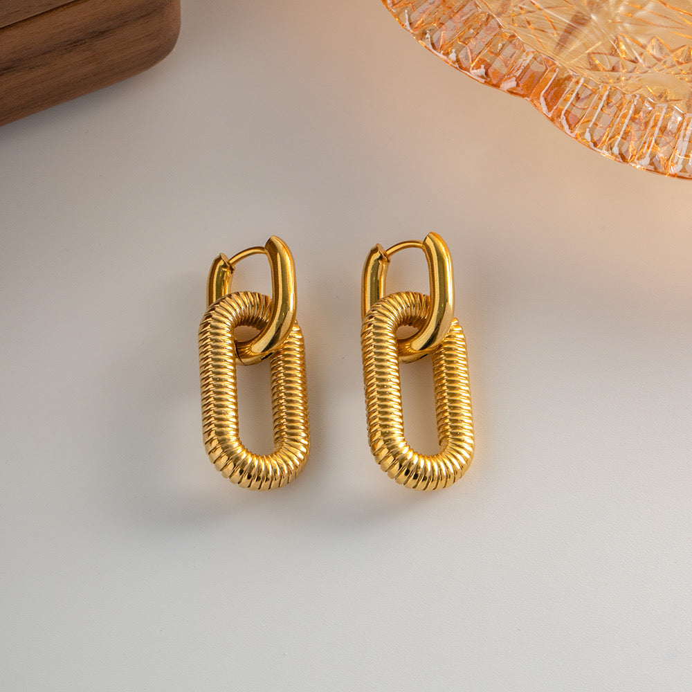 Earings