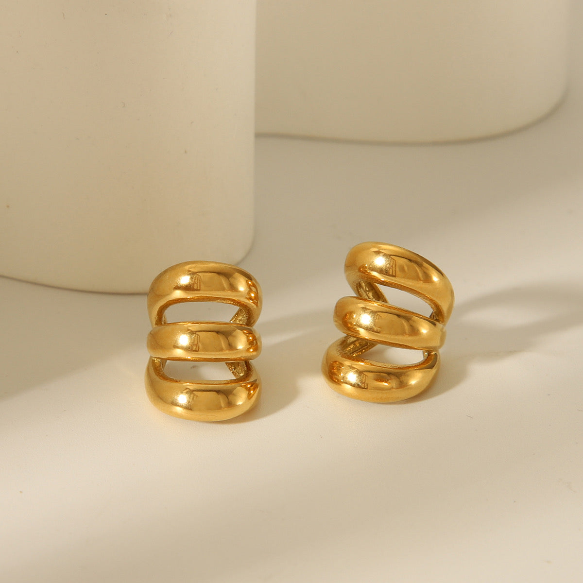Earcuffs