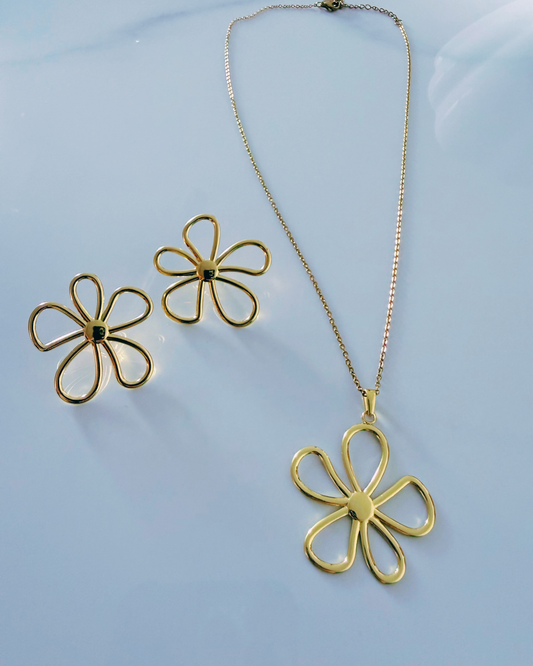 Golden Petal Love Bundle