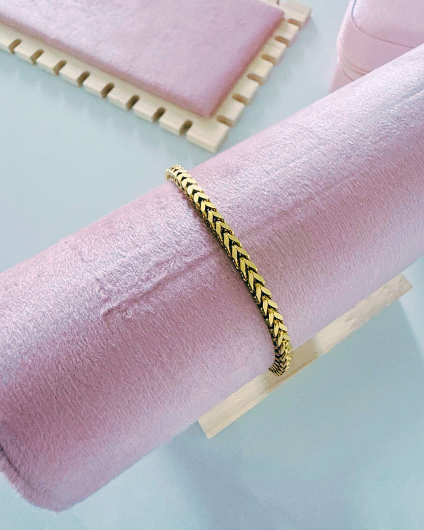 Serena Brazalete
